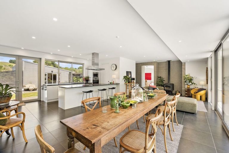 Photo of property in 654 Ohariu Valley Road, Ohariu, Wellington, 6037