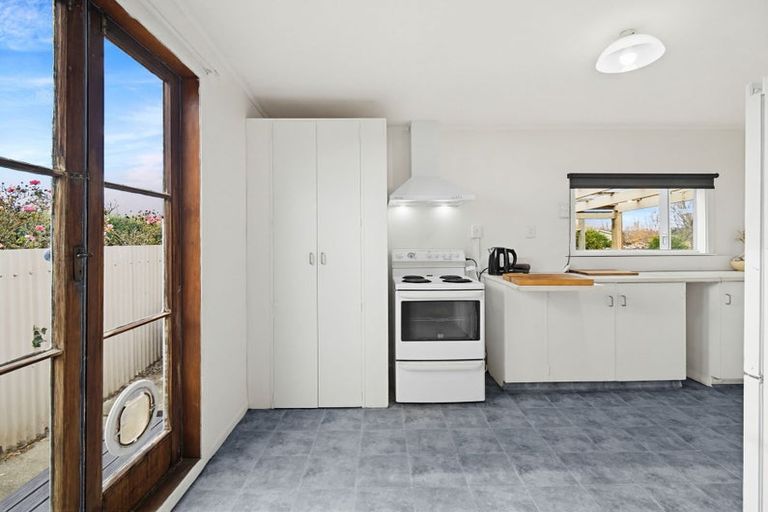 Photo of property in 24 Bennett Street, Waipawa, 4210