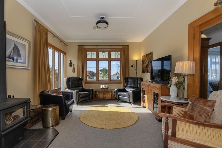 Photo of property in 40 Mersey Street, South Hill, Oamaru, 9400