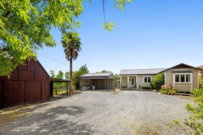 Photo of property in 310 Waiteitei Road, Wellsford, 0974