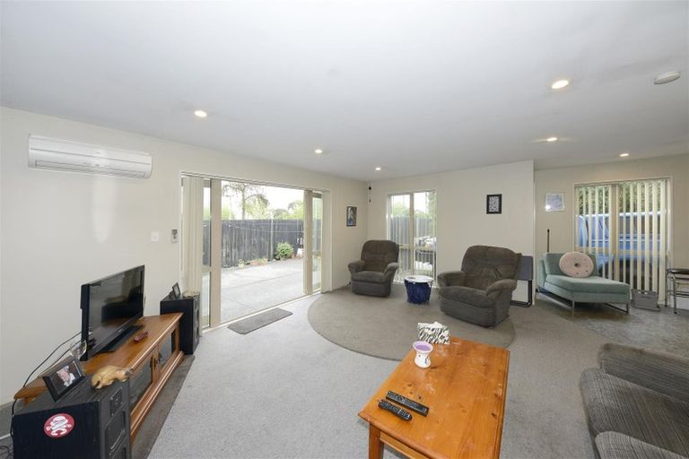 Photo of property in 21f Connal Street, Woolston, Christchurch, 8023