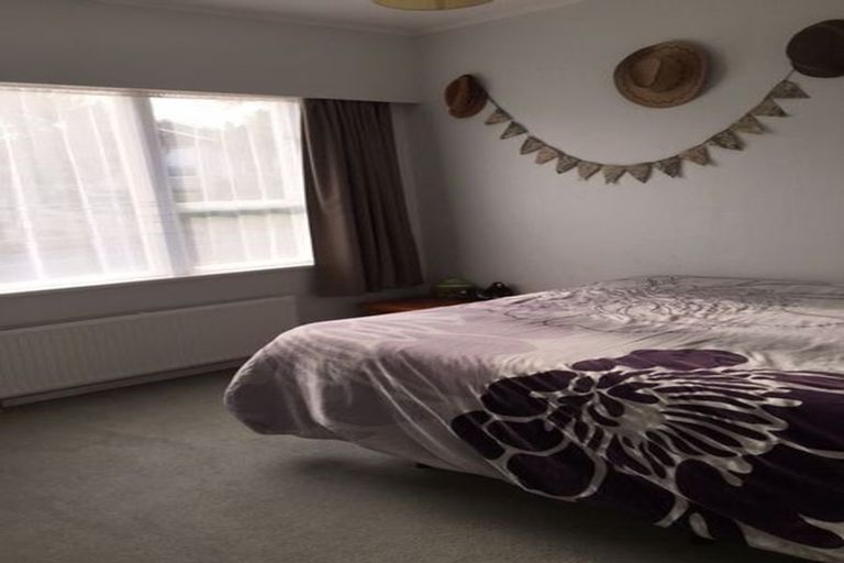 Photo of property in 42 Ayton Drive, Whitby, Porirua, 5024