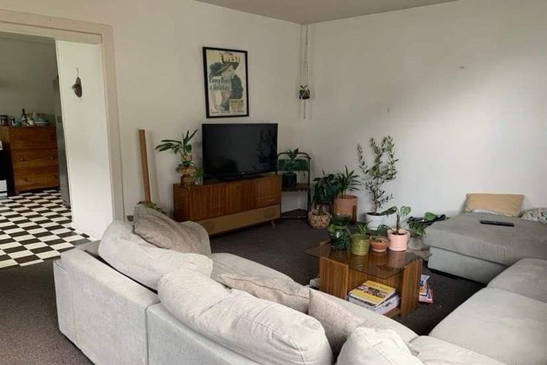 Photo of property in 33 Wakefield Avenue, Sumner, Christchurch, 8081