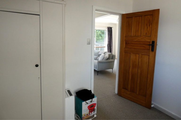 Photo of property in 33 Domett Street, Westport, 7825