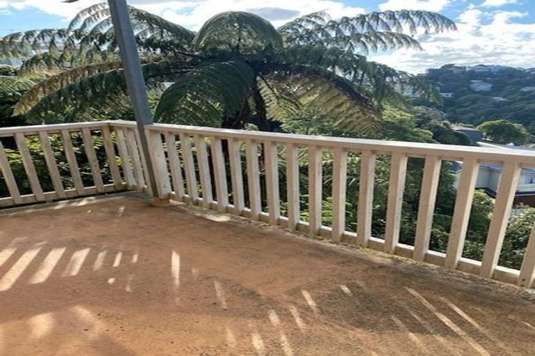 Photo of property in 7 Zetland Street, Highbury, Wellington, 6012