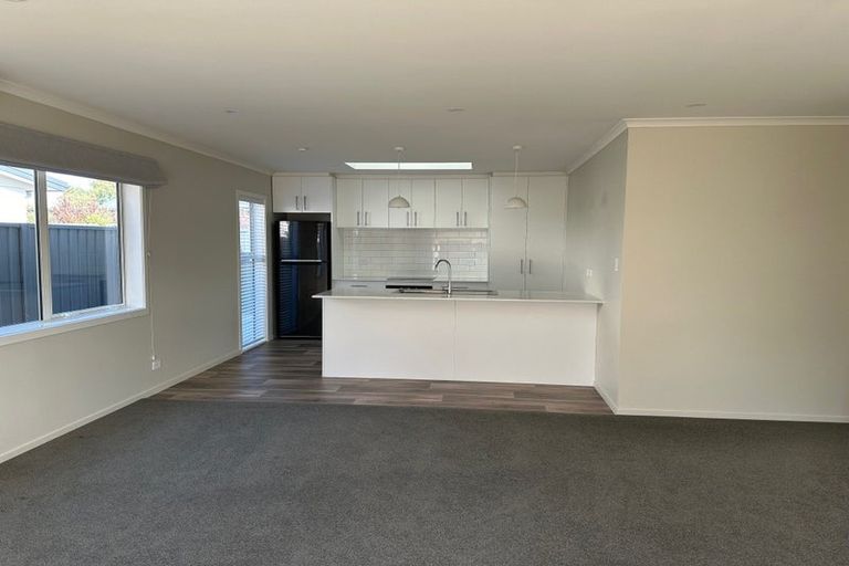 Photo of property in 19 Victoria Street, Carterton, 5713