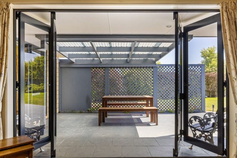 Photo of property in 55 Douglas Road, Amberley, 7410