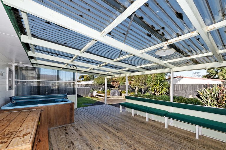 Photo of property in 126 Pooks Road, Ranui, Auckland, 0612