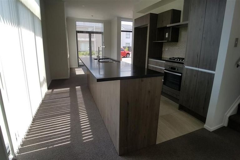 Photo of property in 1 Mapou Road, Hobsonville, Auckland, 0616