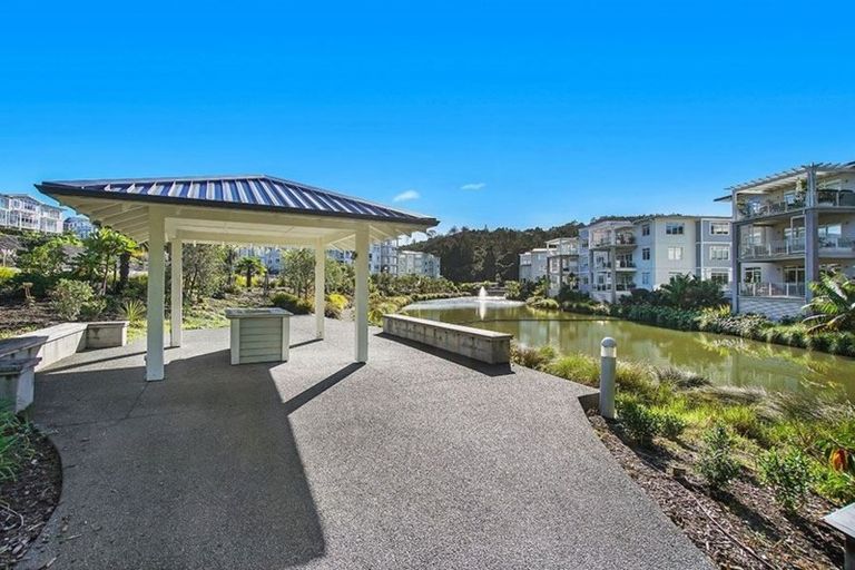 Photo of property in 217 Hibiscus Drive, Orewa, 0931