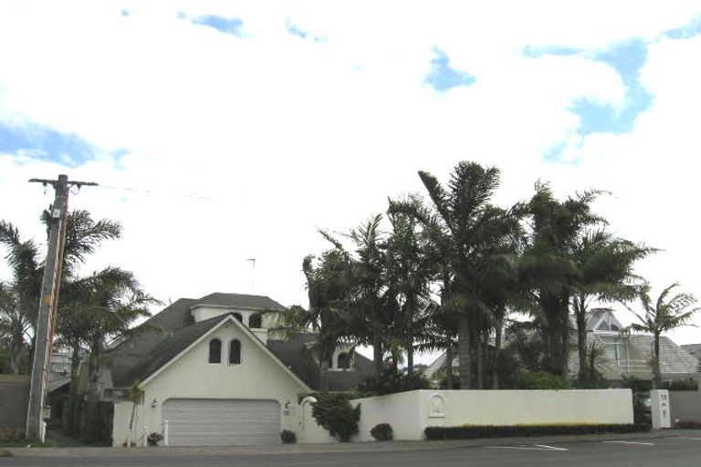 Photo of property in 2/16 Craig Road, Milford, Auckland, 0620