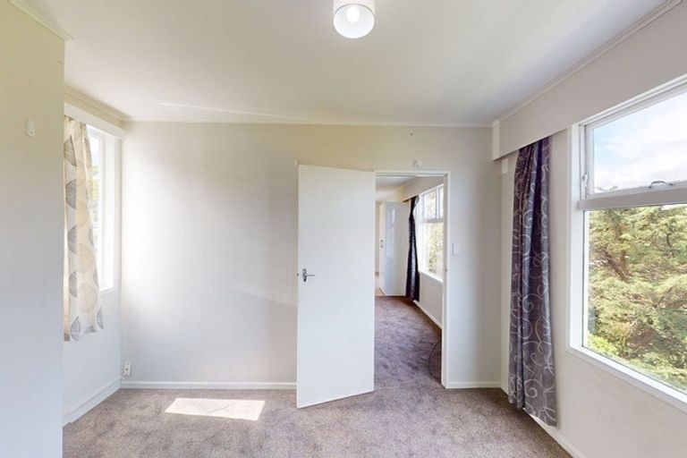 Photo of property in 25f1 Kitchener Terrace, Johnsonville, Wellington, 6037