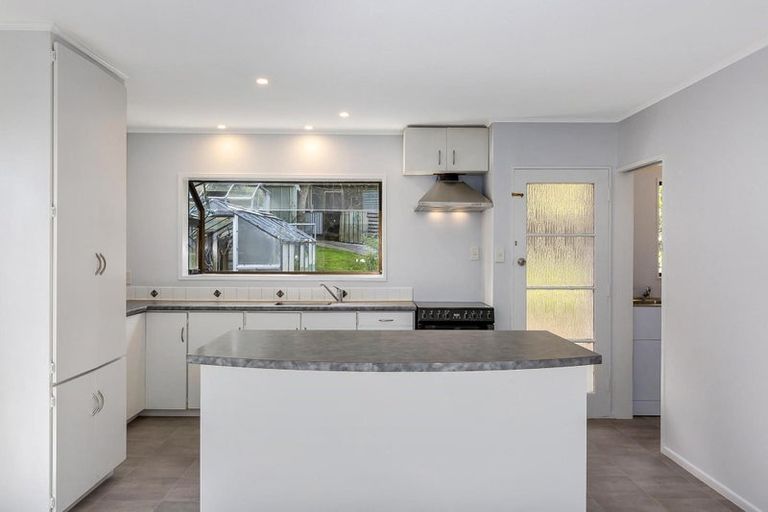 Photo of property in 47 Mercury Way, Whitby, Porirua, 5024