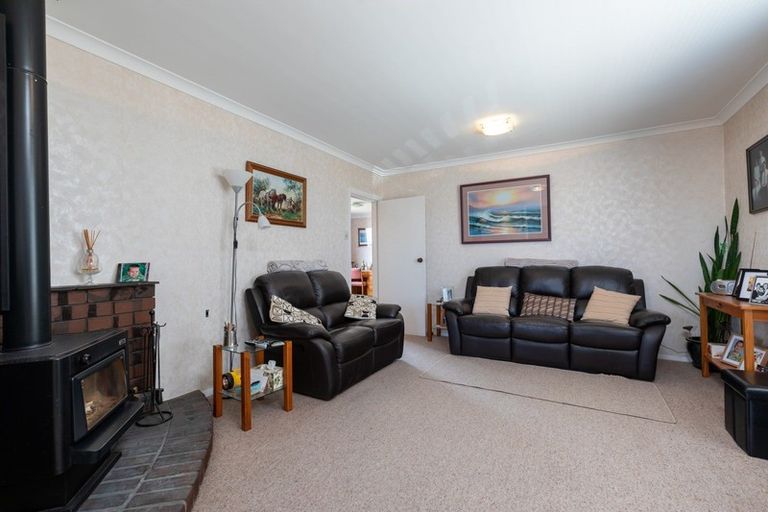 Photo of property in 32 Piko Street, Titahi Bay, Porirua, 5022