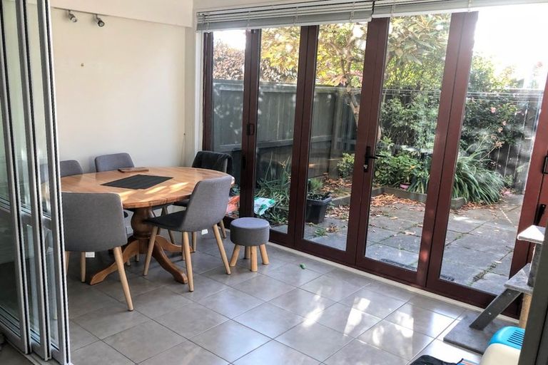 Photo of property in 11/16 Derby Street, St Albans, Christchurch, 8014