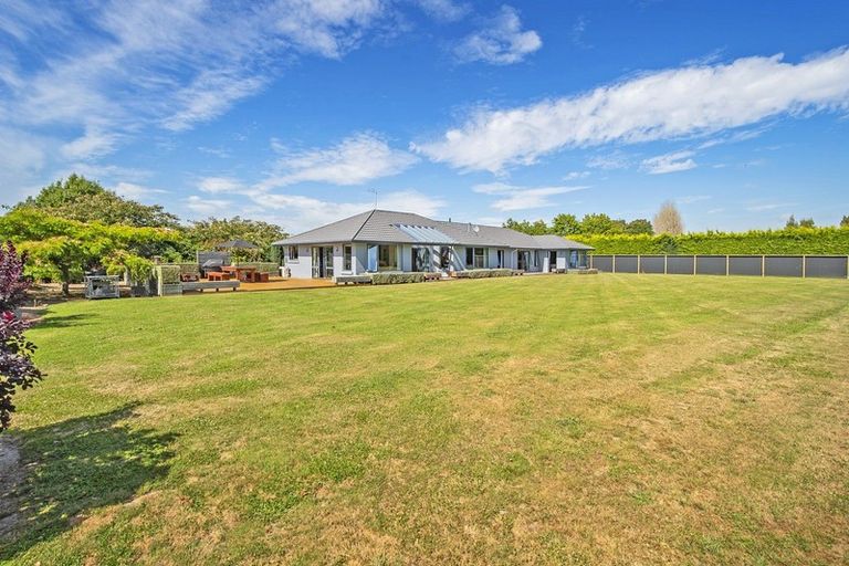Photo of property in 24 Churchlea Place, Darfield, 7510