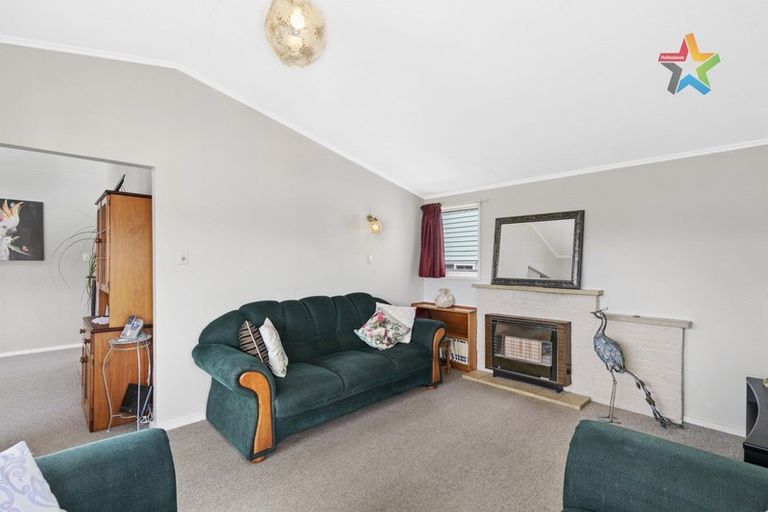 Photo of property in 11 Lord Street, Stokes Valley, Lower Hutt, 5019