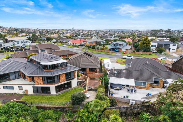 Photo of property in 9 Renoir Street, West Harbour, Auckland, 0618