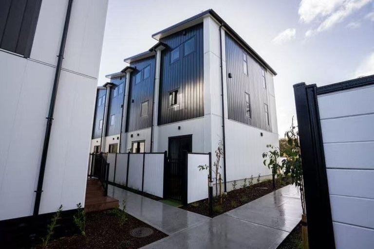 Photo of property in 11/41 Collingwood Street, Waterloo, Lower Hutt, 5011