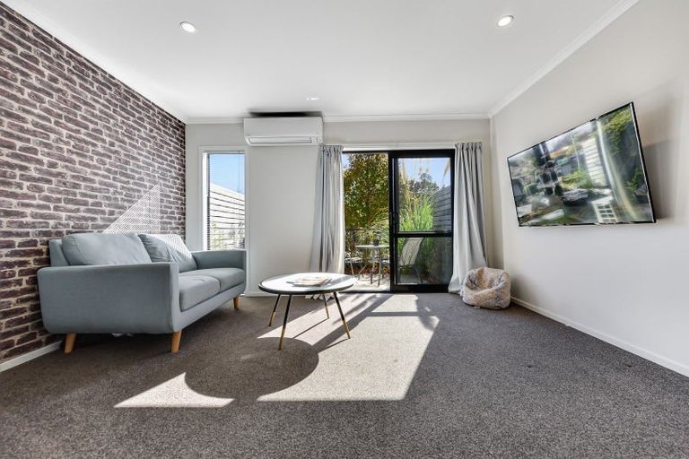 Photo of property in 13u2 Palmerston Street, Hamilton Central, Hamilton, 3204