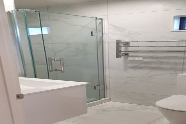 Photo of property in 58 Marellen Drive, Red Beach, 0932