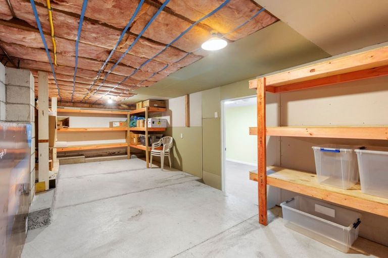 Photo of property in 18 Wastney Terrace, Marybank, Nelson, 7010