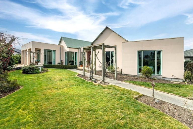 Photo of property in 17 Hewlings Place, Temuka, 7920