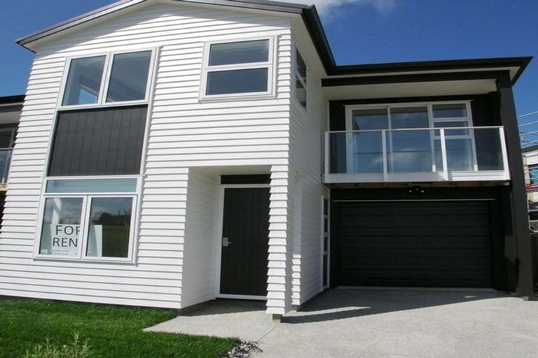 Photo of property in 3 Lockheed Street, Hobsonville, Auckland, 0618