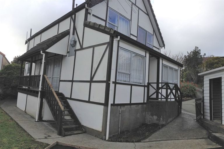 Photo of property in 10 Bayou Lane, Churton Park, Wellington, 6037