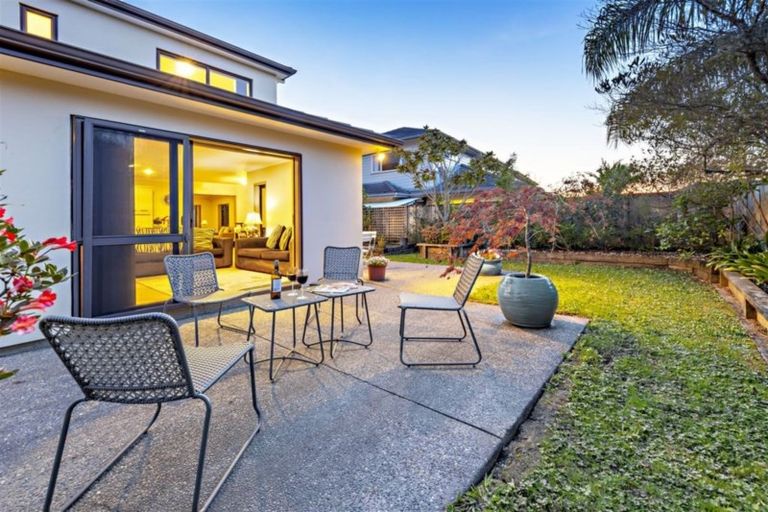 Photo of property in 27 Malahide Drive, Flat Bush, Auckland, 2019