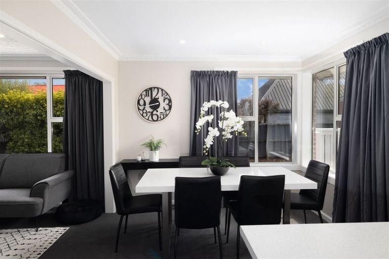 Photo of property in 16 Staveley Street, Avonhead, Christchurch, 8042