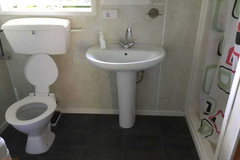 Photo of property in 52 Waimairi Road, Upper Riccarton, Christchurch, 8041