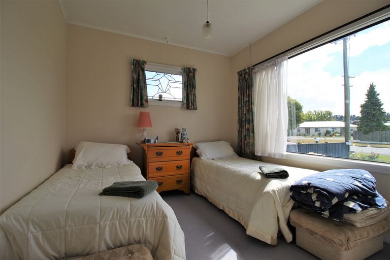 Photo of property in 54 Bantry Street, Alexandra, 9320