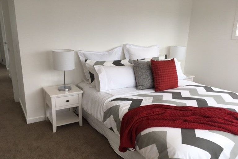 Photo of property in 15 Grey Warbler Road, Hobsonville, Auckland, 0616