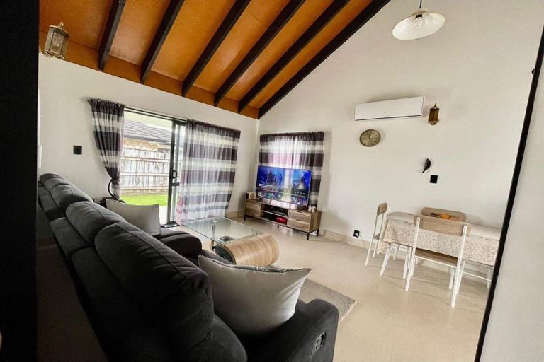 Photo of property in 3 Martin Harvey Street, Levin, 5510