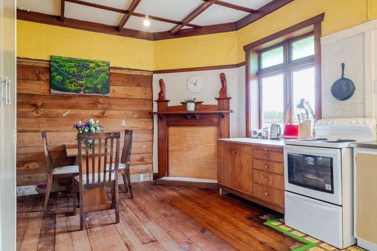 Photo of property in 23 Knowles Street, Terrace End, Palmerston North, 4410