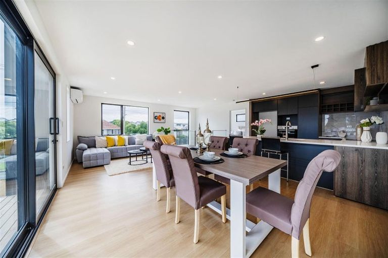 Photo of property in 11d Arimu Road, Papakura, 2110