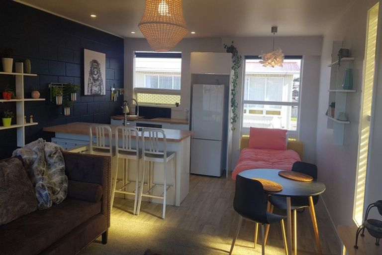 Photo of property in 15u9 Tahi Street, Miramar, Wellington, 6022