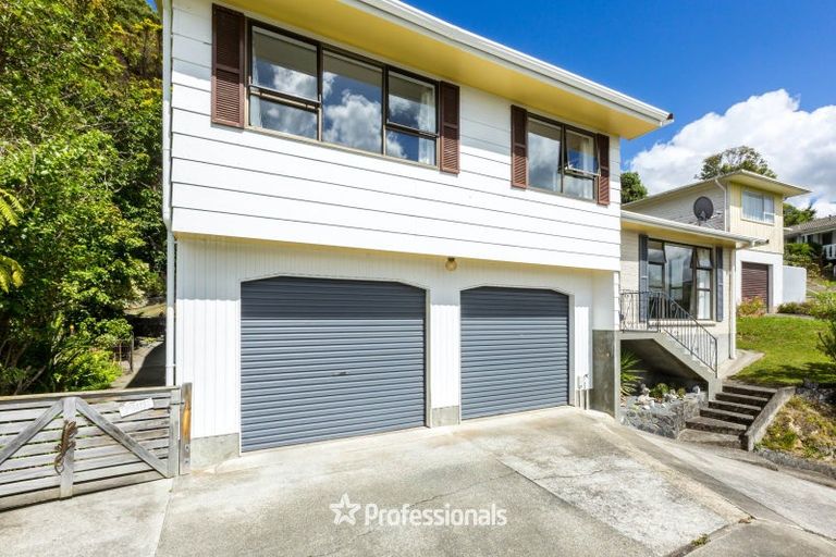 Photo of property in 3 Duncraig Street, Silverstream, Upper Hutt, 5019