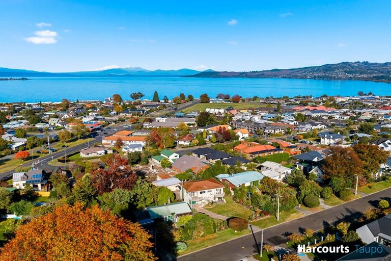 Photo of property in 11 Williams Street, Taupo, 3330