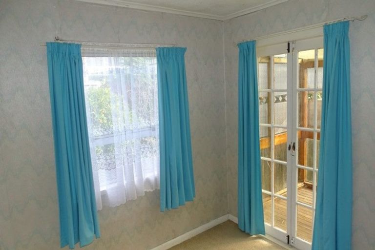 Photo of property in 2/44 Corunna Road, Milford, Auckland, 0620