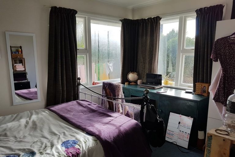 Photo of property in 11 Mclellan Place, Ilam, Christchurch, 8041