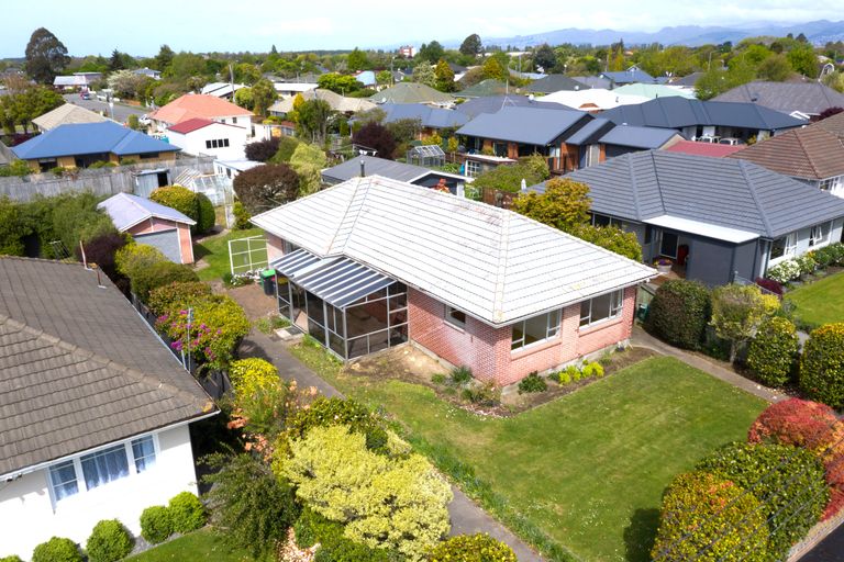 Photo of property in 31 Jocelyn Street, Casebrook, Christchurch, 8051