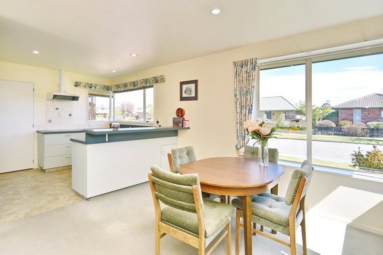 Photo of property in 53 Kintyre Drive, Broomfield, Christchurch, 8042