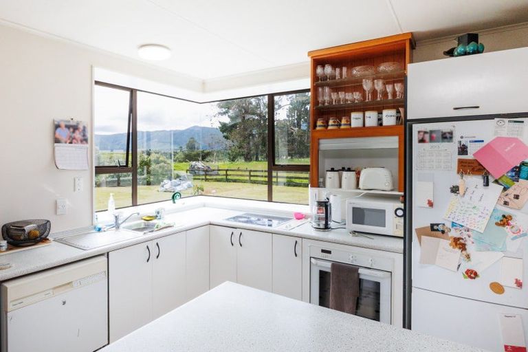 Photo of property in 71 Engles Road, Shannon, 4821