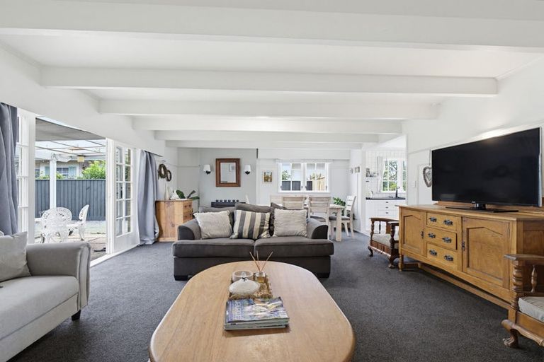 Photo of property in 34 Burn Street, Levin, 5510