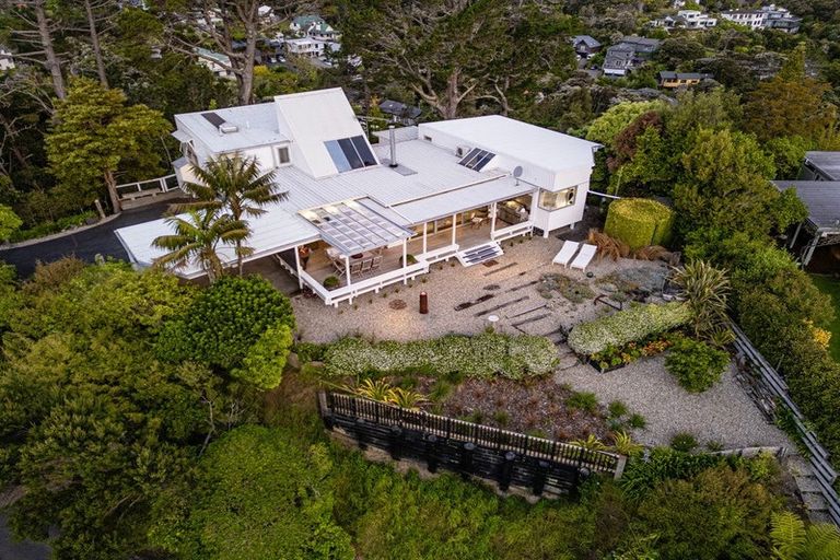 Photo of property in 24 Austin Road, Greenhithe, Auckland, 0632