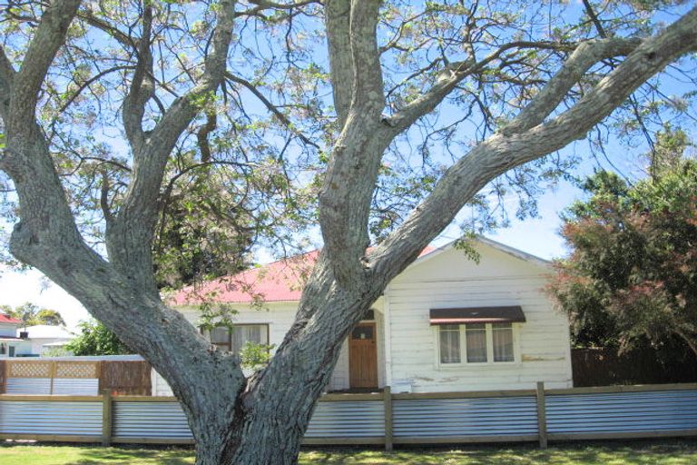 Photo of property in 24 Lake Road, Kaitaia, 0410