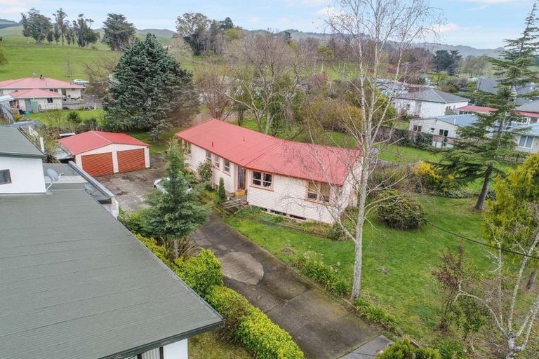 Photo of property in 26 Watts Street, Waipawa, 4210