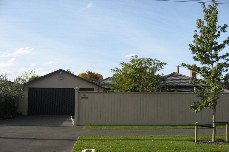 Photo of property in 154 Hamilton Avenue, Ilam, Christchurch, 8041